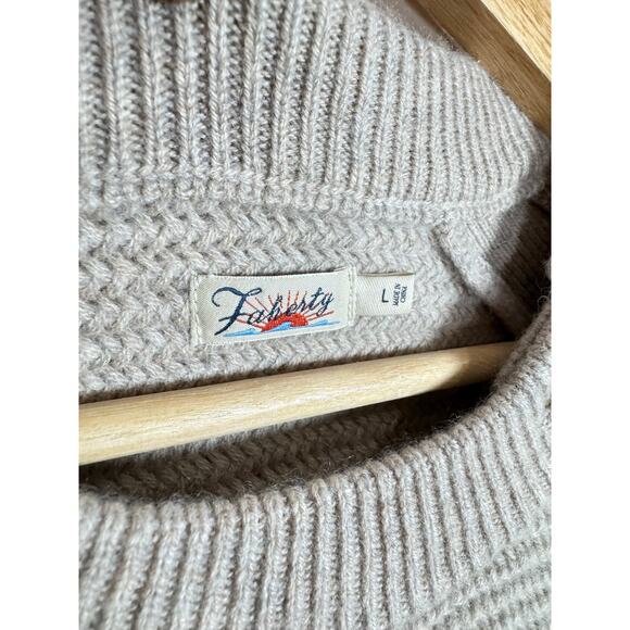 Faherty Womens Sweater Wool Cashmere Blend Knit Large Buttons Academia preppy - Picture 3 of 7